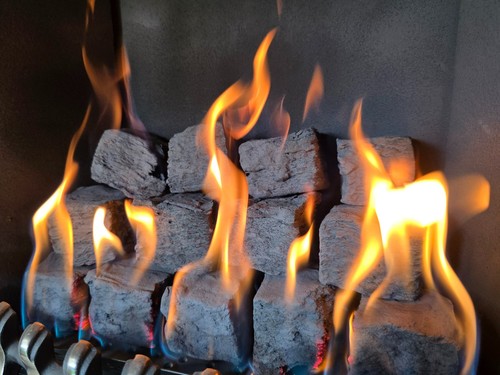 Gas fire coals - square, bio